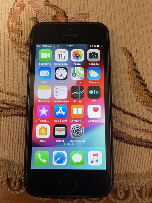 Айфон 5s в рабочем состоянии