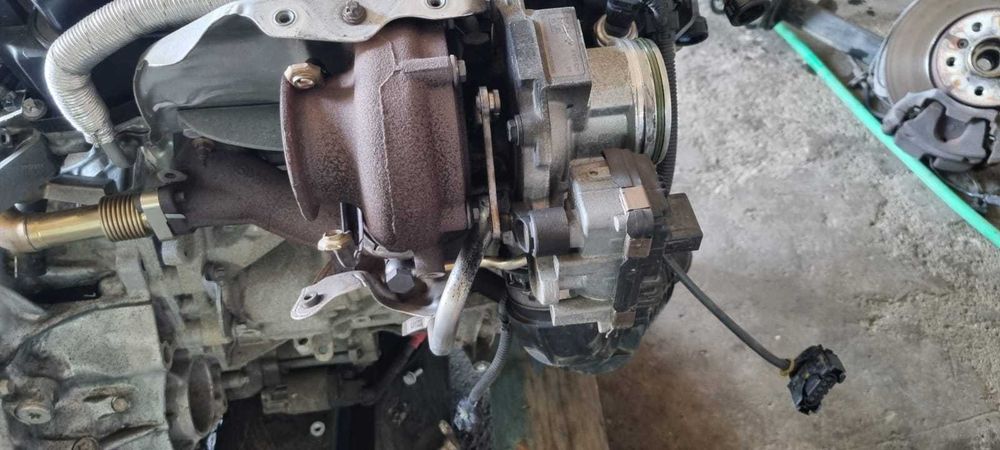 Turbina turbo completa cu galerie BMW F45 F46 F48 F39 8513635 1.8d B47