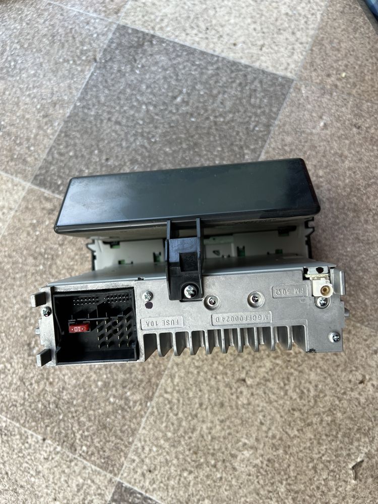 Radio Cd Player Boxe Caddy 2011-2015 Rama Grila Panou Clima Consola