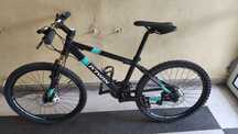 Продавам детски велосипед 24" Rockrider 700
