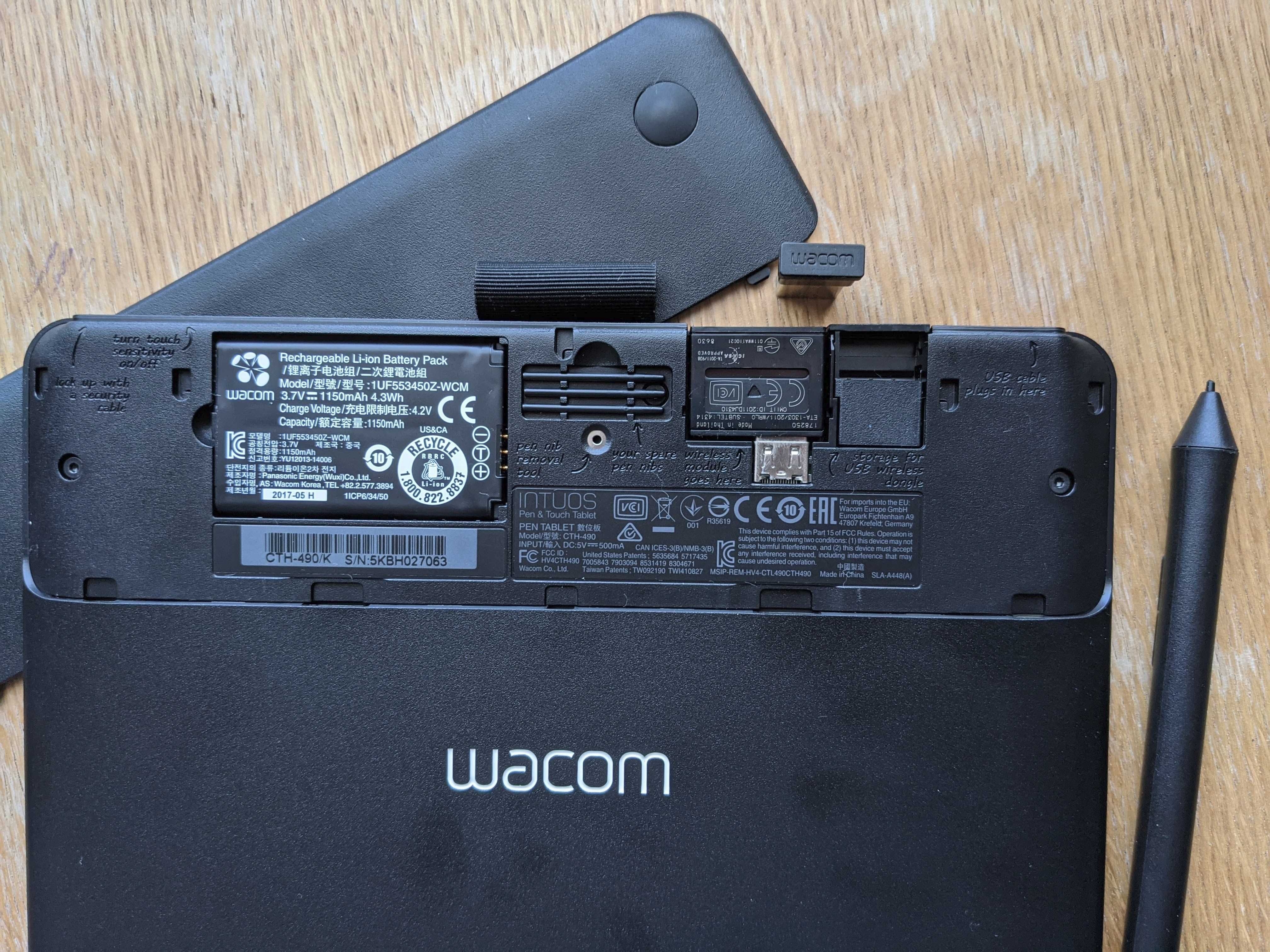 Vand Tableta Wacom Intuos Photo CTH-490 Pen & Touch S Wireless