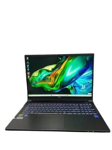 Yangi Acer Predator Helios – I7-14650HX / RTX 5060 / 16” 2.5K 240Hz