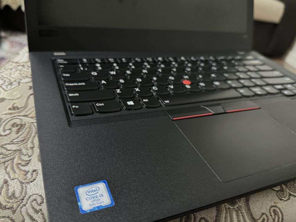 Lenovo ThinkPad 14 (Сенсорный Экран) SSD:256Gb