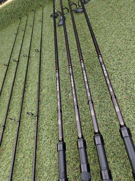 SET 4 Lansete Crap FL VIPER 3.90m 3.5 LBS 2 tronsoane Super Slim

Prod