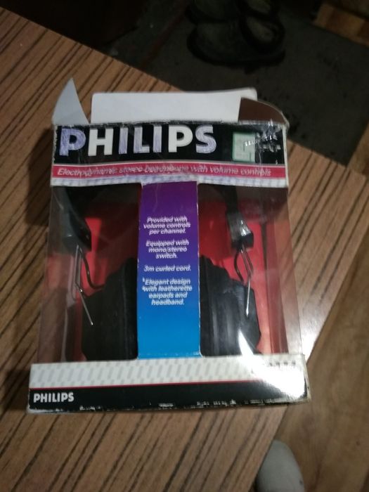 Продам наушники Fhilips