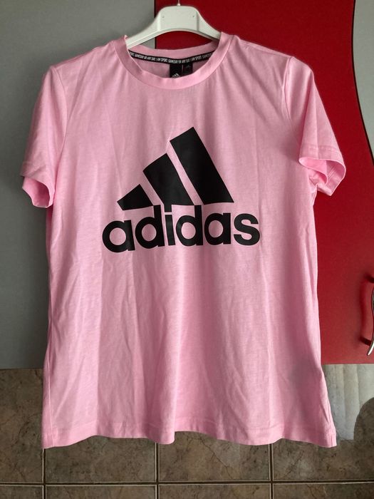 Tricou roz Adidas