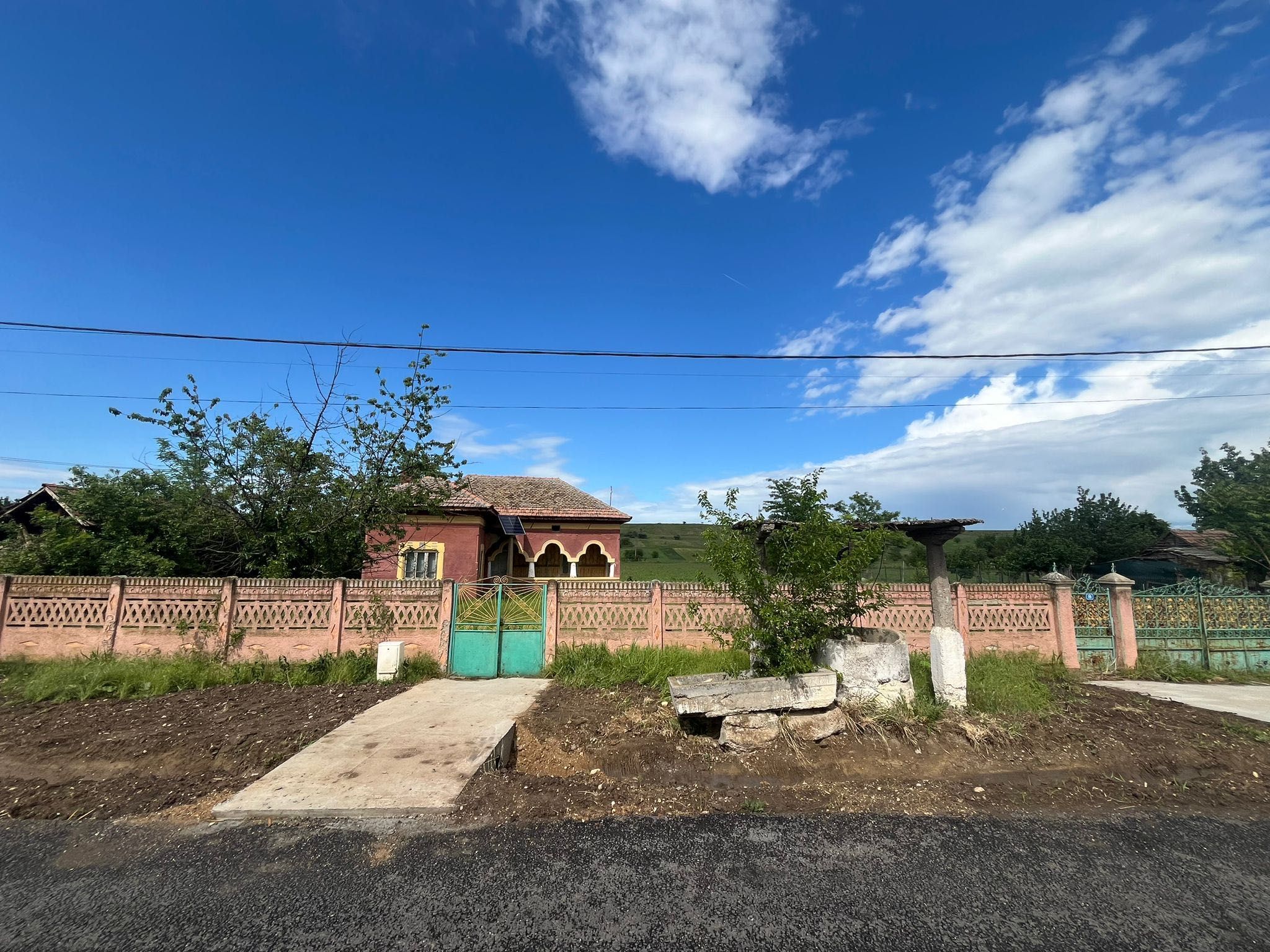 Casă de vânzare comuna cujmir