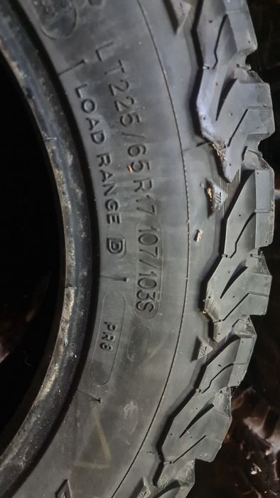 Vand cauciucuri r17 putin uzate