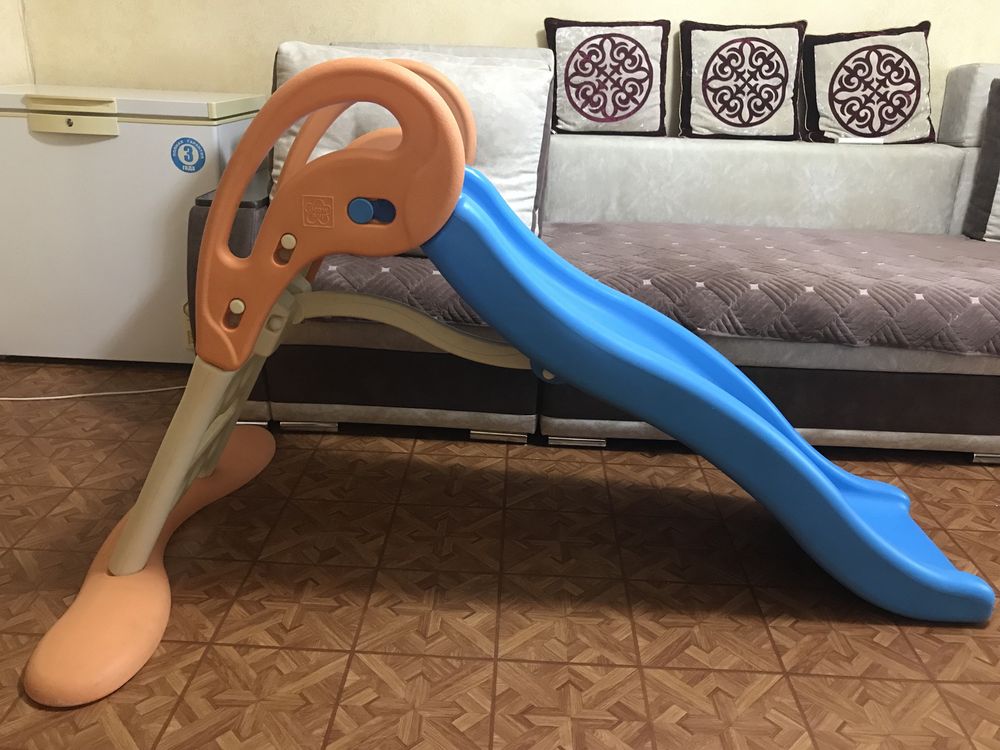 Продам детскую горку