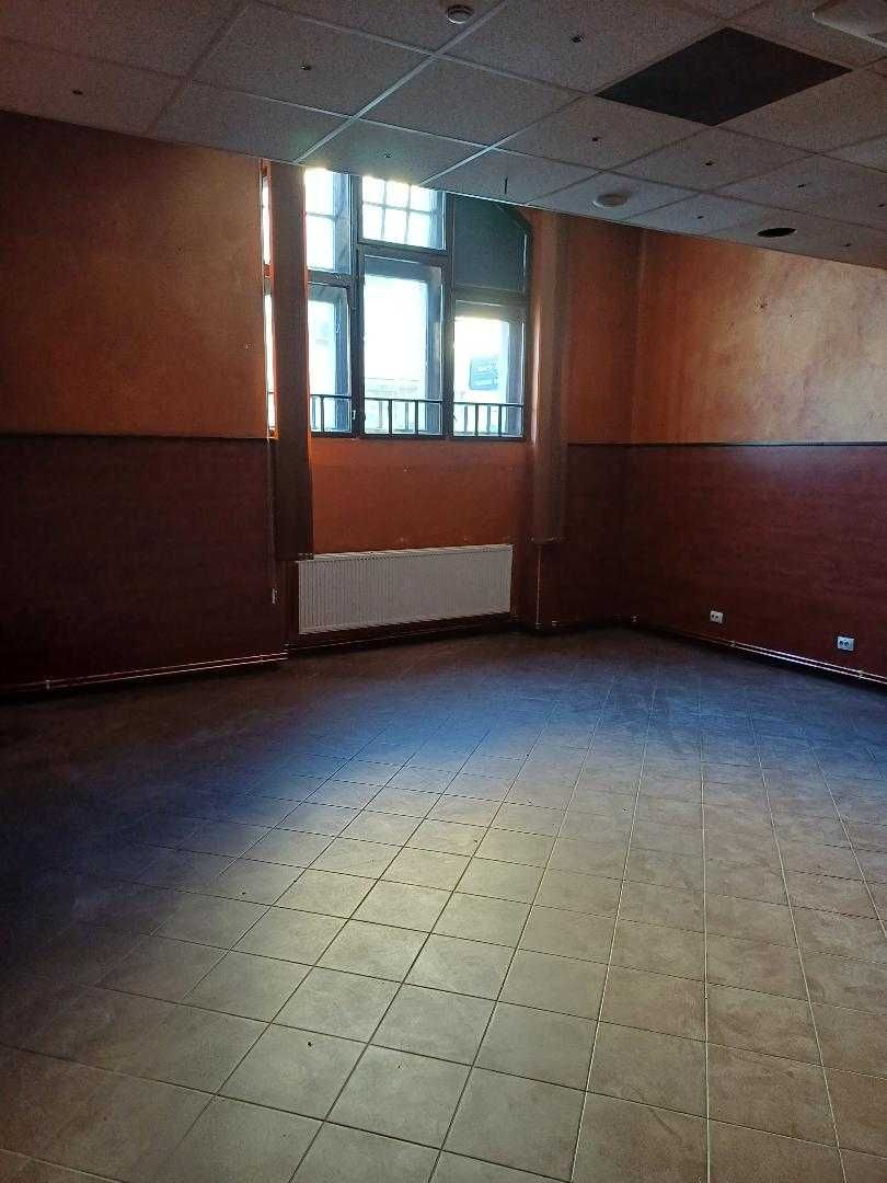 Spatiu comercial de inchiriat