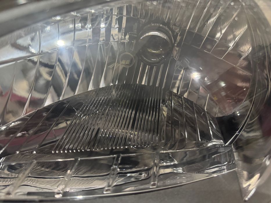 Tumanka, Fara Led, Orqa Stop Fara mafon