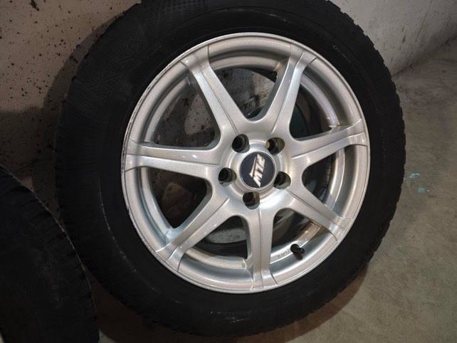 Продавам джанти Toyota Celica 2003 T23, 195/65/15