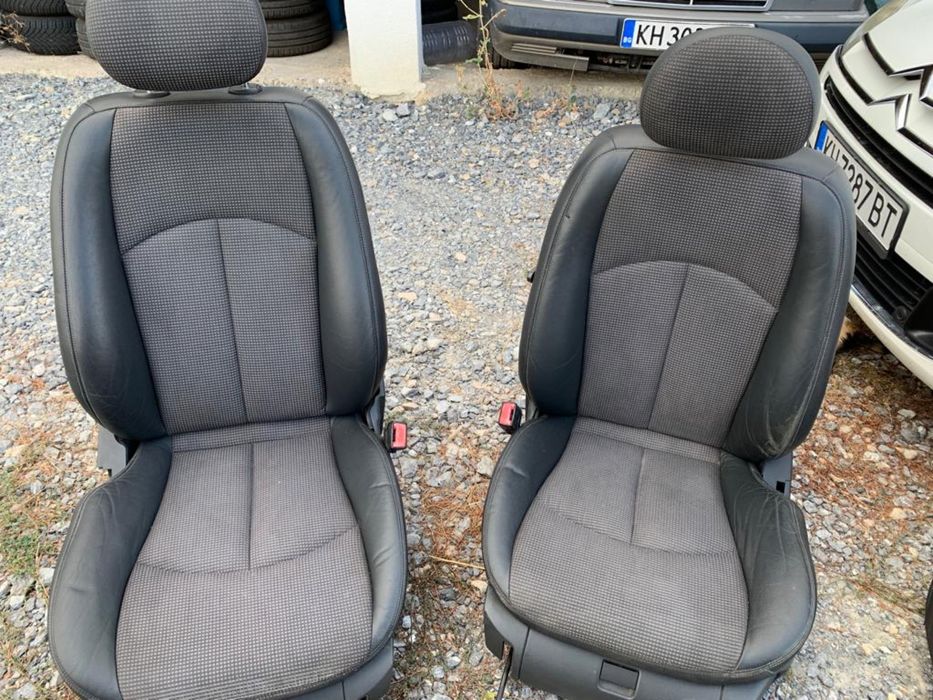 Цял салон Mercedes e-class