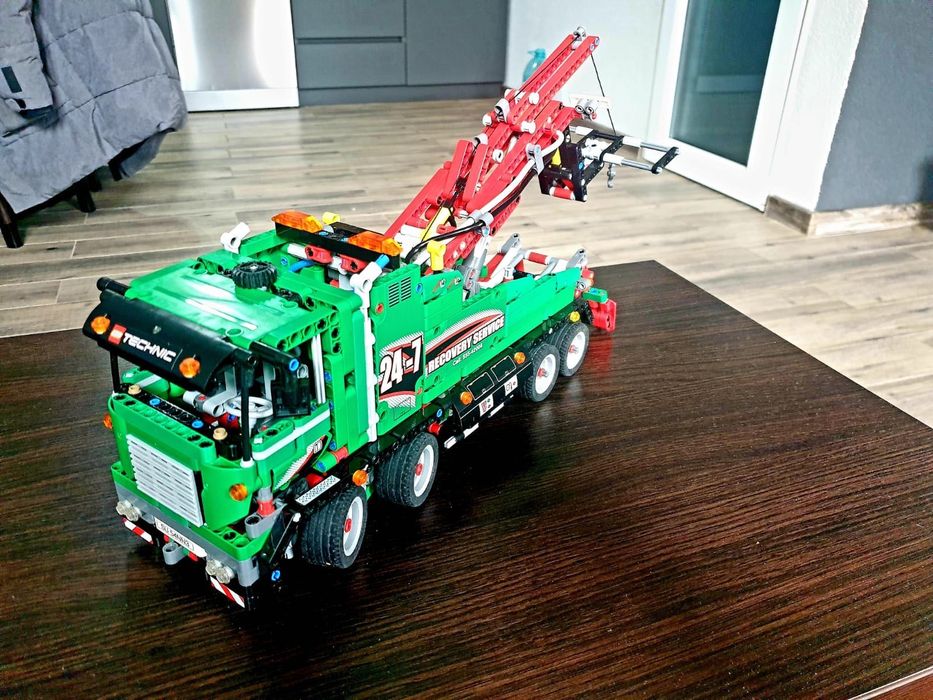 Lego Technic - 42008 Service Truck