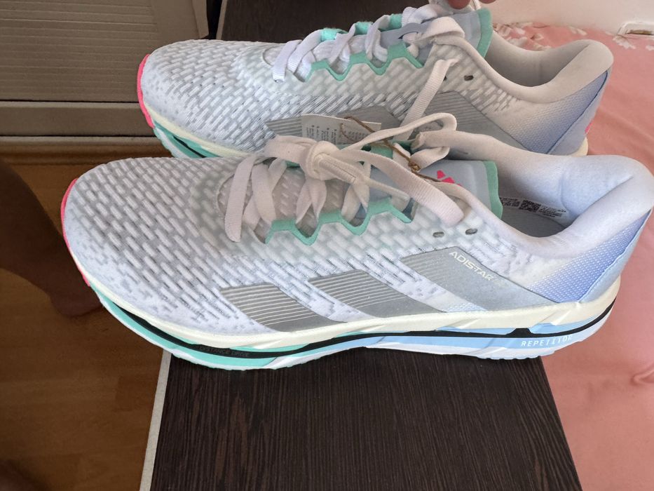 Adidasi adidas nr 42