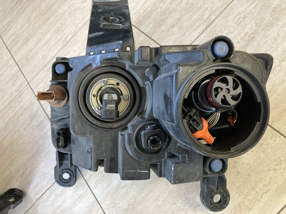 Фарове за Jeep Grand Cherokee 2014 - 2015