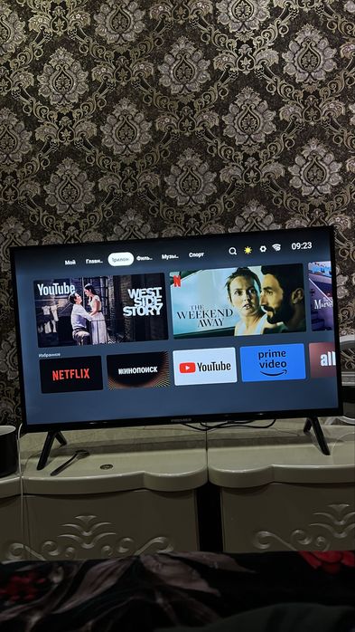 монитор пример новий 1920х1080