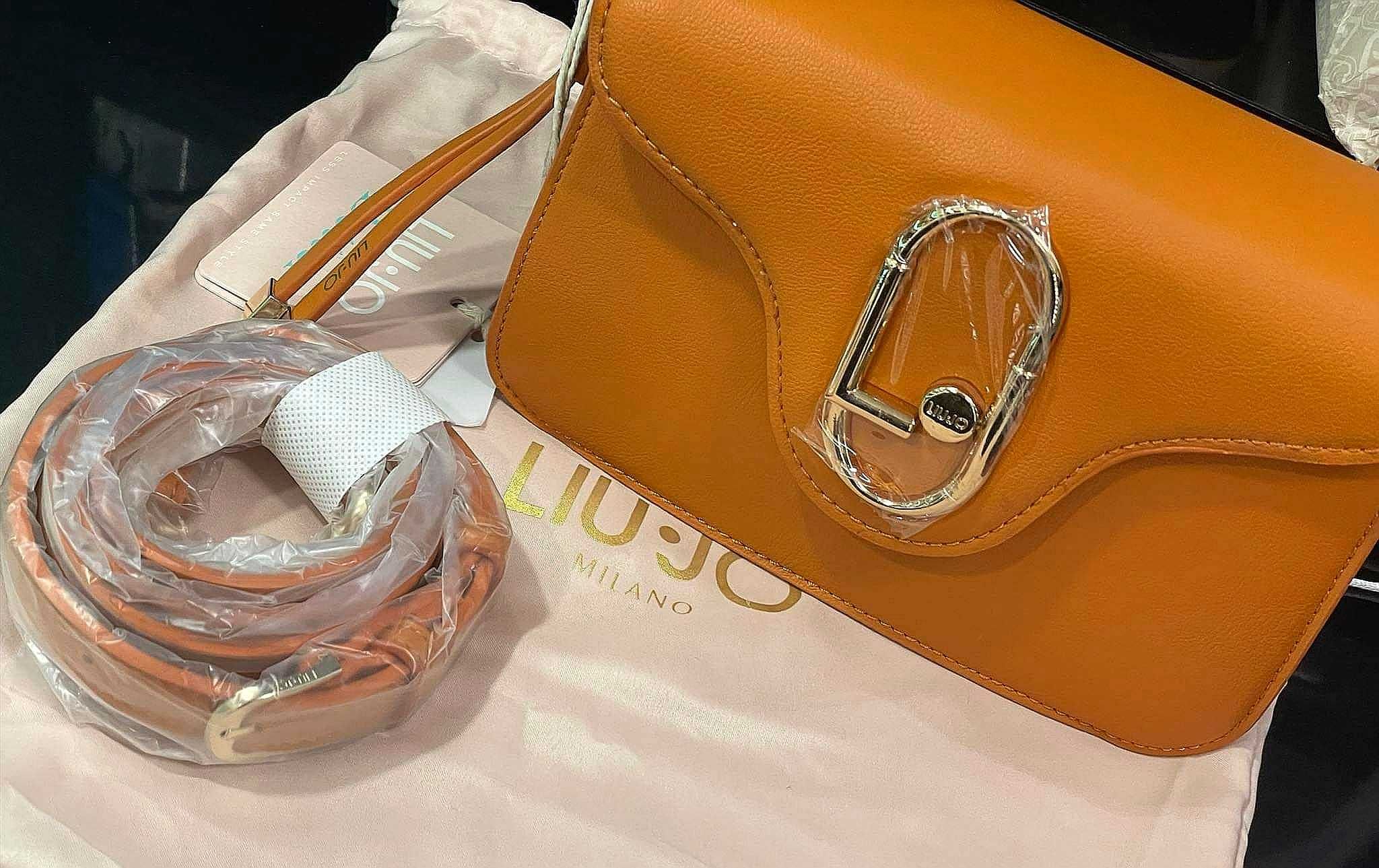 Liu Jo crossbody bag with charm Нова модел 2023