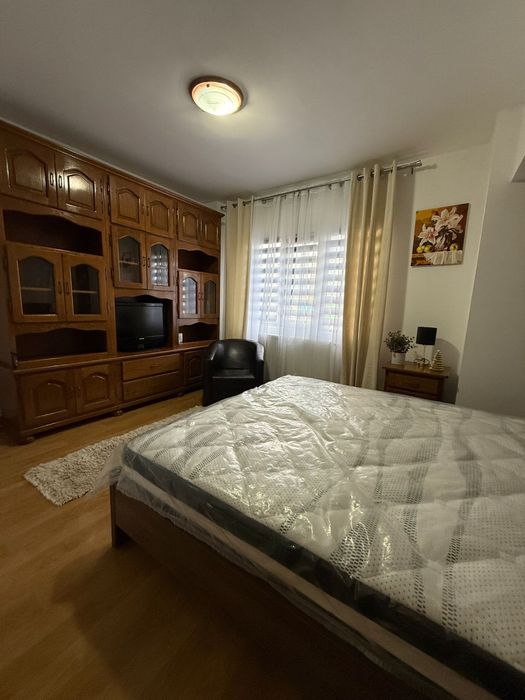 Inchiriez garsoniera in Tg Ocna