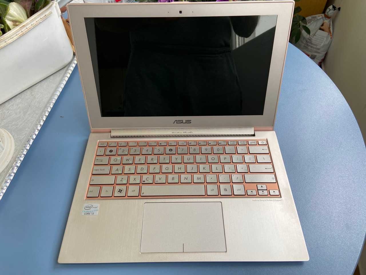 Asus Zenbook UX 321E 256 GB SSD