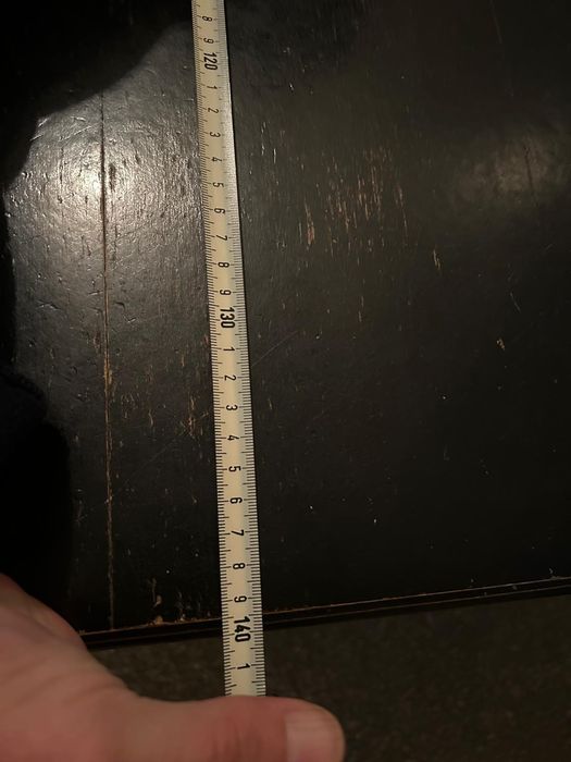 Холна Маса от масивно дърво в черно