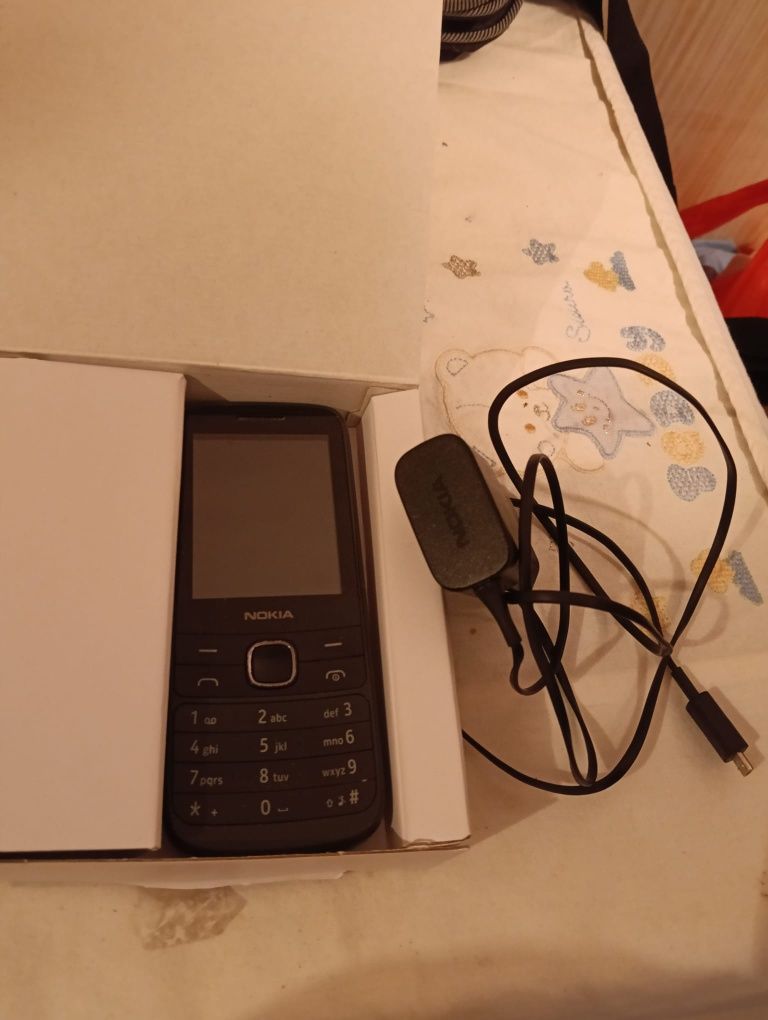 Vând telefon nokia