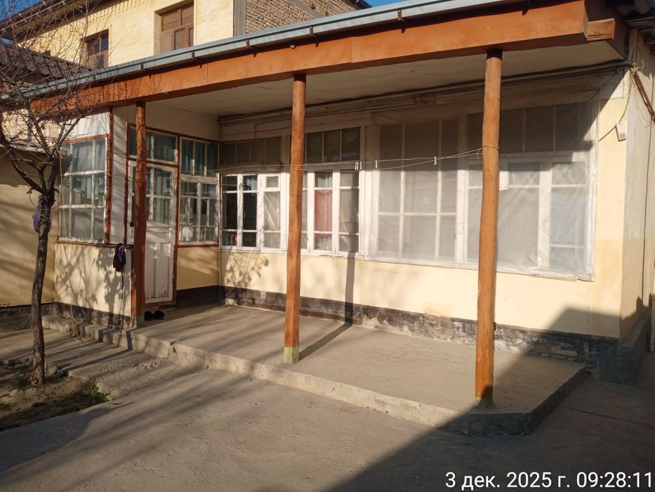 Uy sotiladi tayyor uchastka