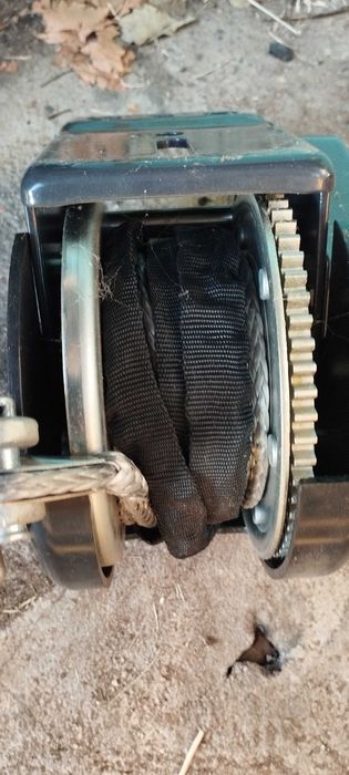 Продавам лебедка