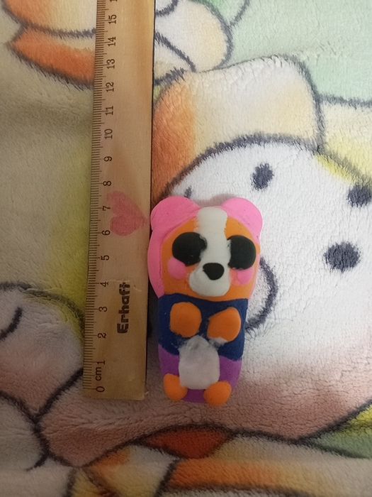 Продам собачку корги из лёгкого пластилина