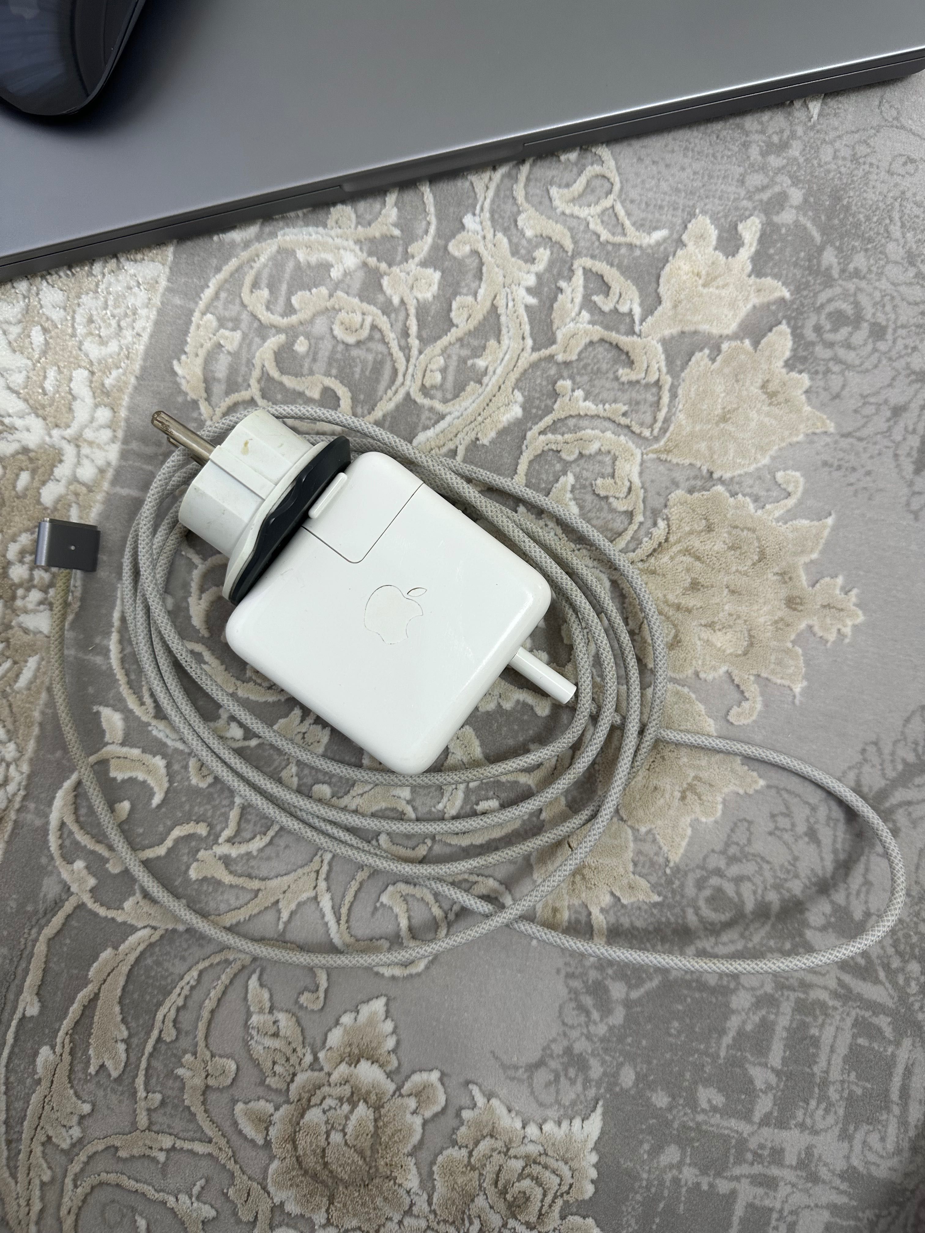 MacBook Pro 14 inch M3
