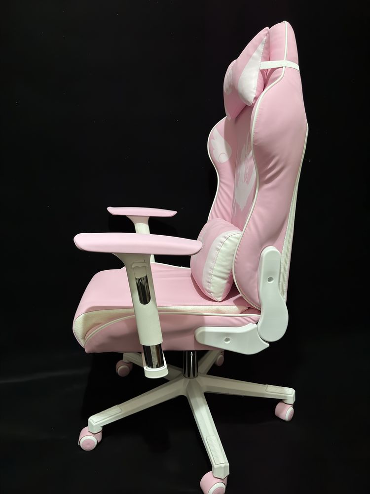 Розовое игровое компьютерное кресло Sailor Moon