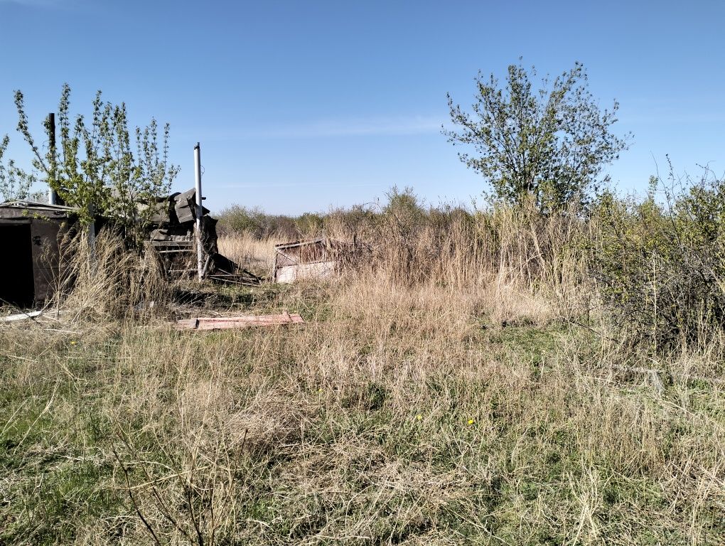 Земельный участок