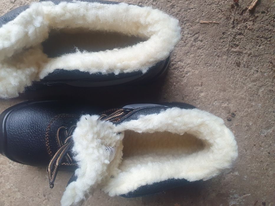 Bocanci Îmblănitî 42