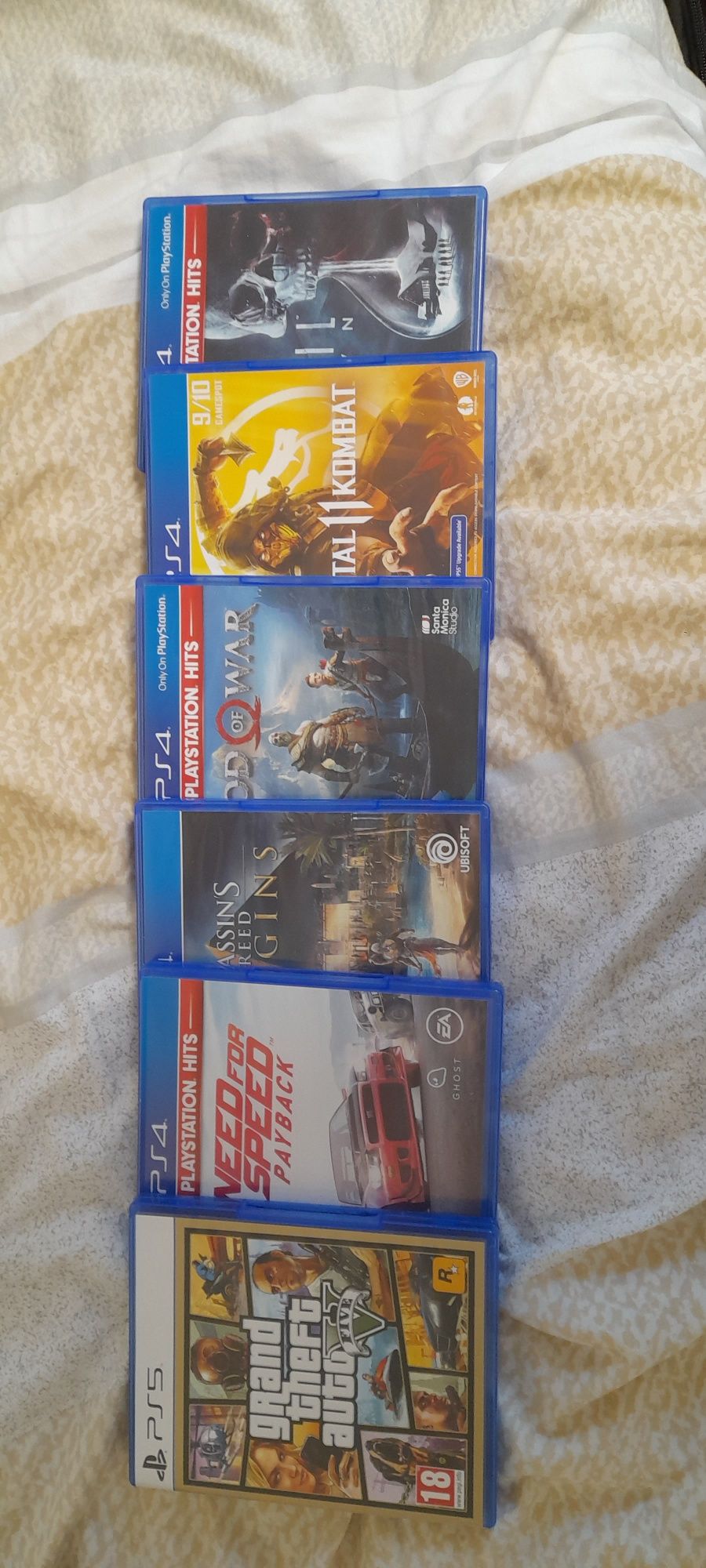 PS 5 с шест игри