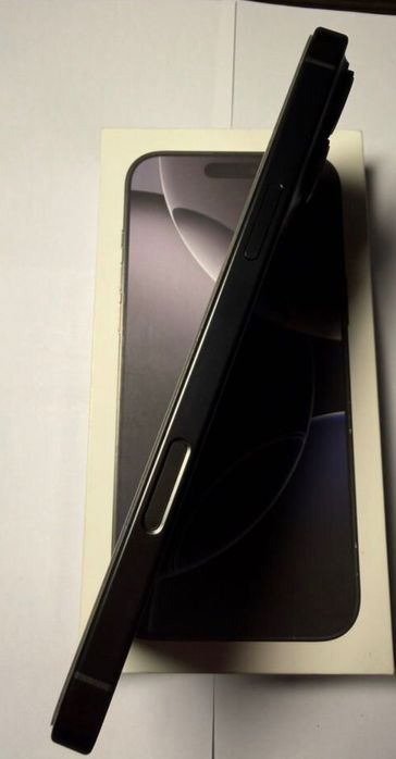 Iphone 16Promax Black 256 LLA ESIM