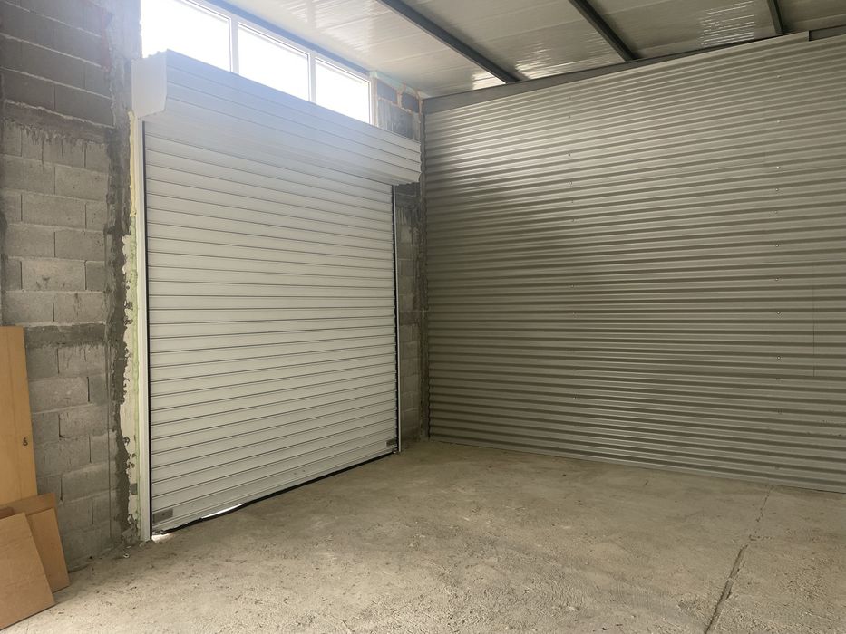 Под наем хале склад сервиз