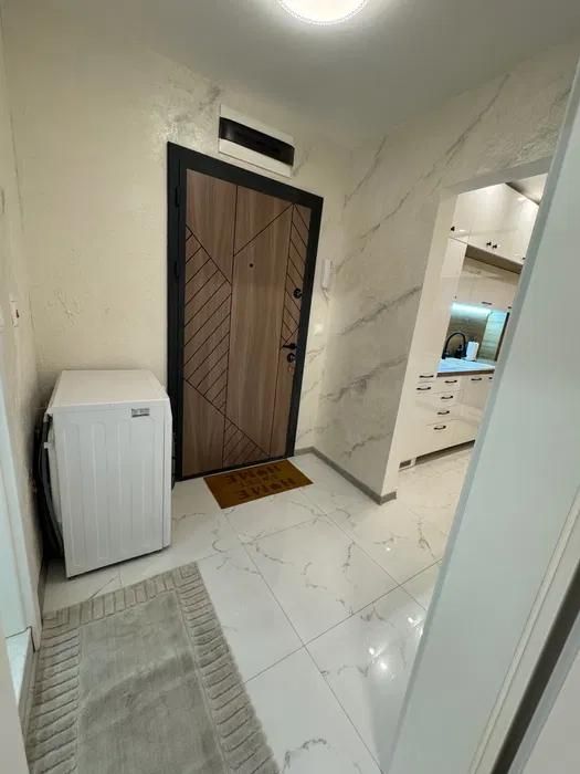 Дава се под наем Двустаен апартамент в Пловдив, Остромила - 72 кв.м за 500 € - Снимка #7