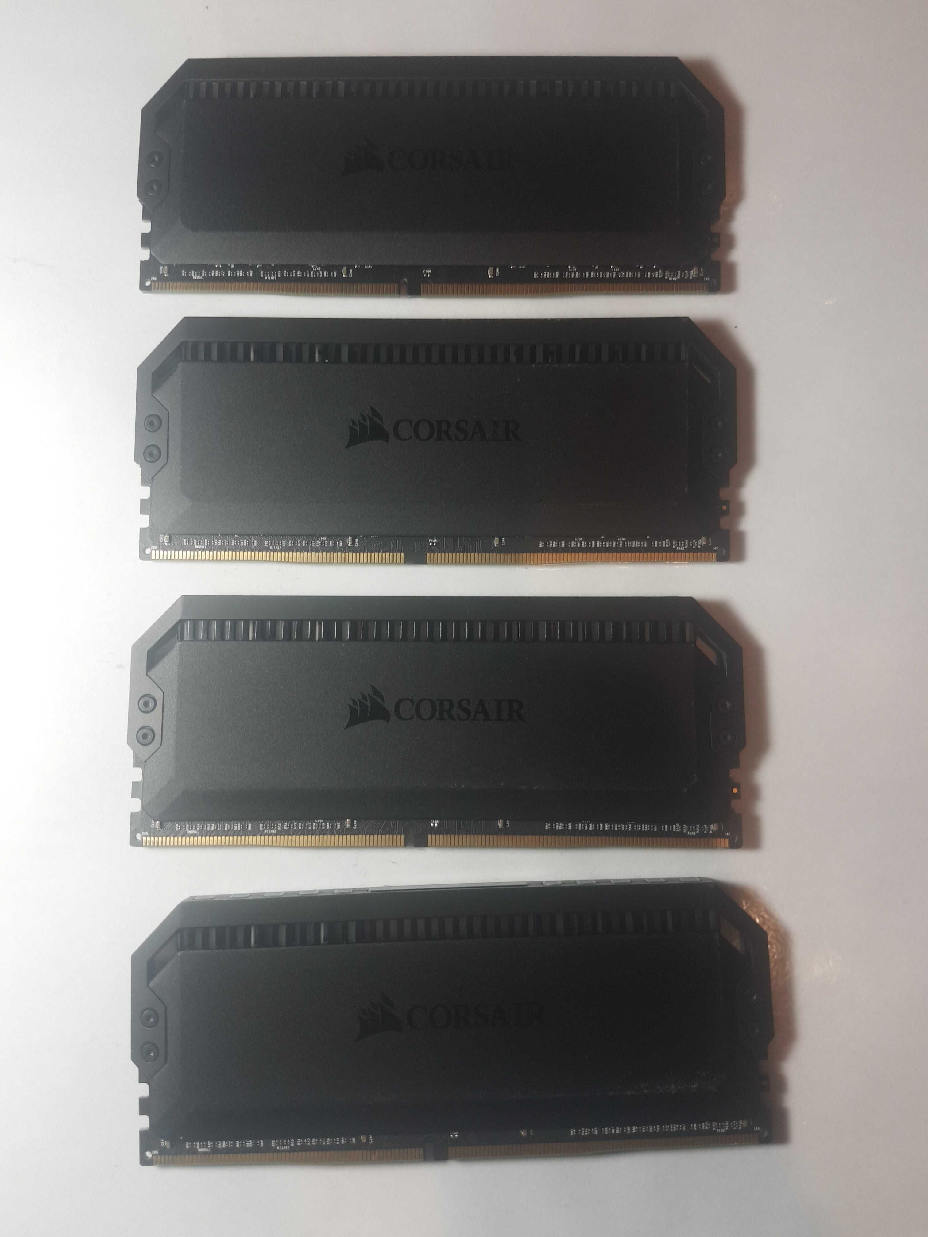 Corsair Dominator Platinum RGB 32GB(2x16GB), DDR4, 4000MHz, CL19,2 kit