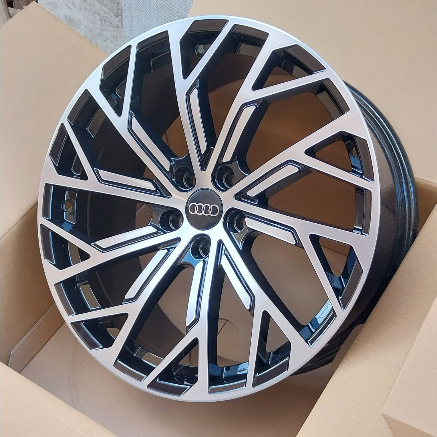 18"Джанти за Ауди новия ротор Audi 5х112 за А3А4,А5,А6,А8,Q5