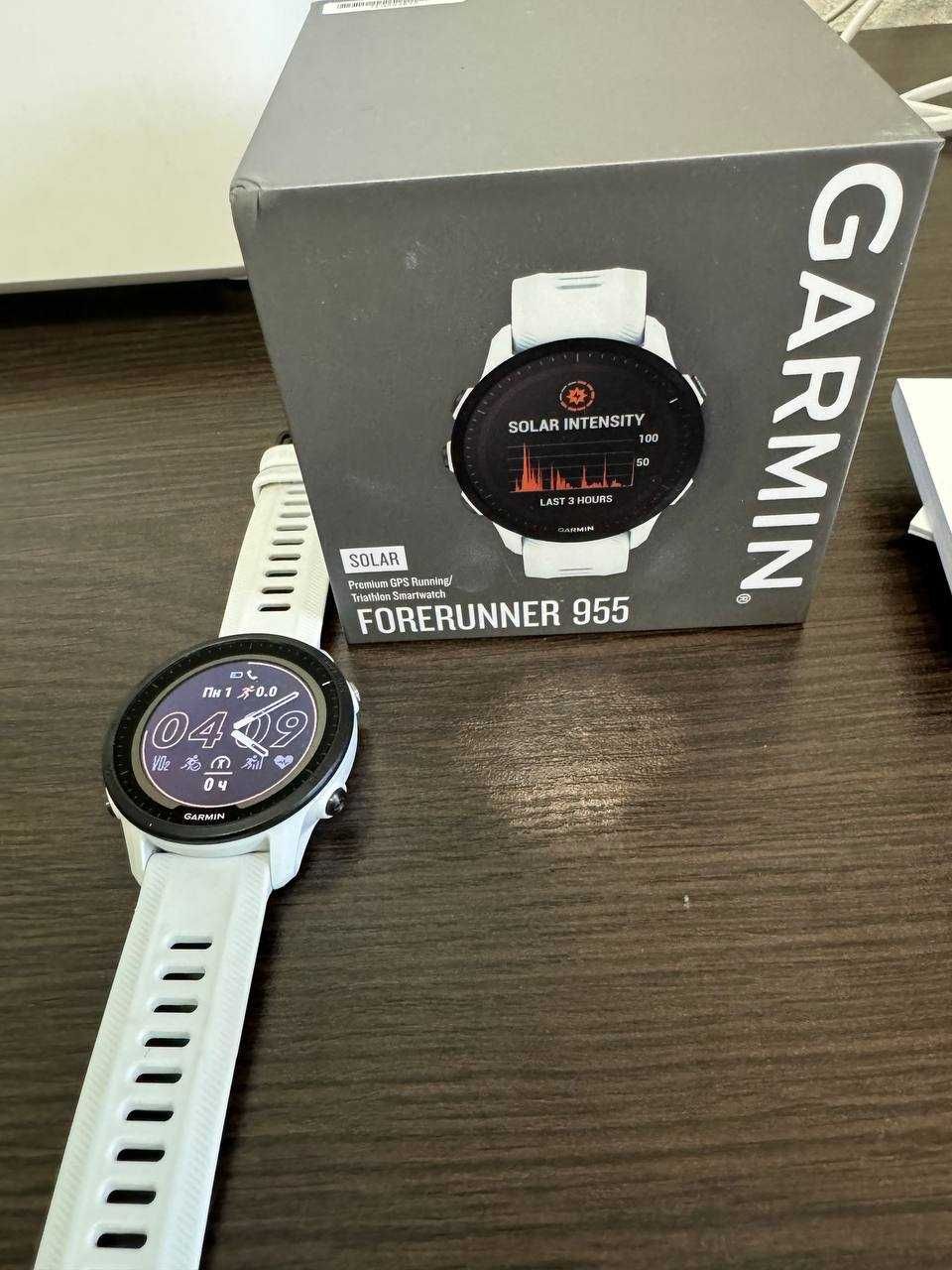 Продам часы Garmin Forerunner 955 Solar