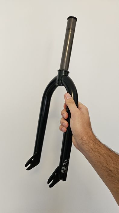 Части от BMX Kink Whip XL 21' модел 2021