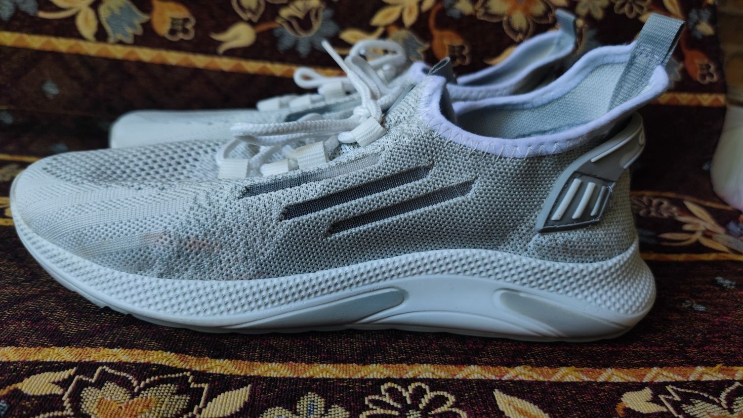 Маратонки Adidas