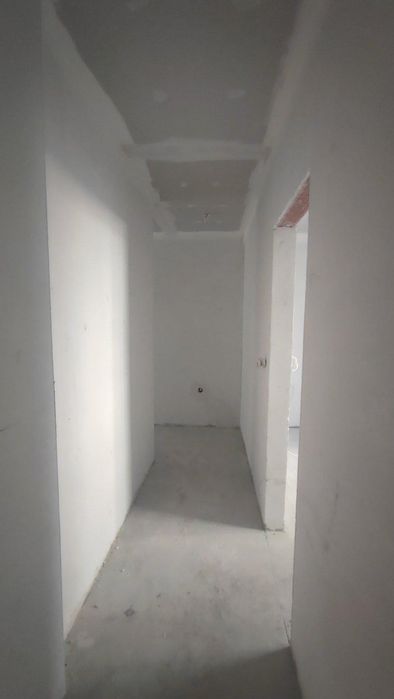 Продава се Тристаен апартамент в Варна, Лятно кино Тракия - 112 кв.м за 2036 €/кв.м - Снимка #3