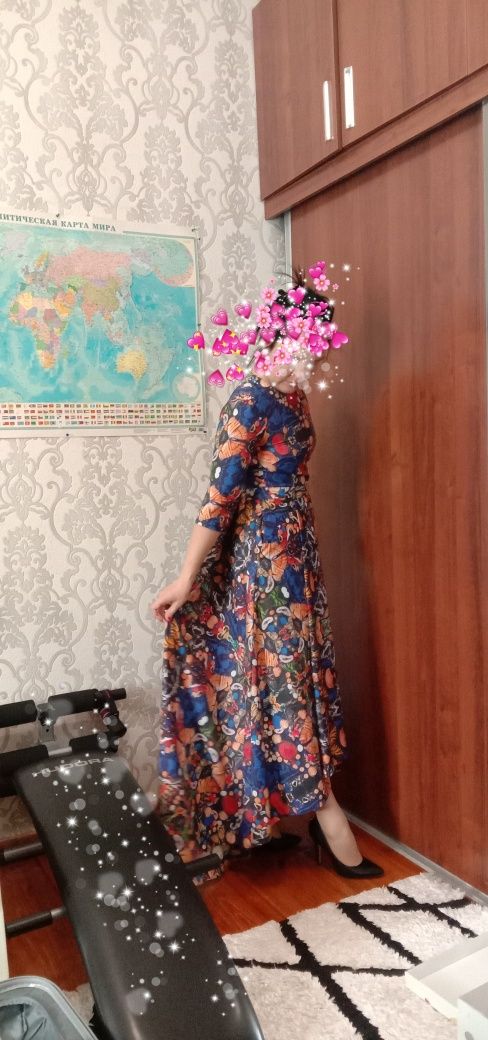 Продаю платье нарядное.
