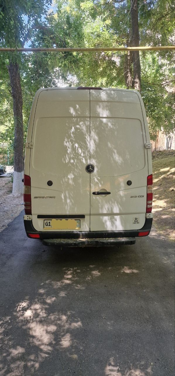 Mercedes-Benz Sprinter