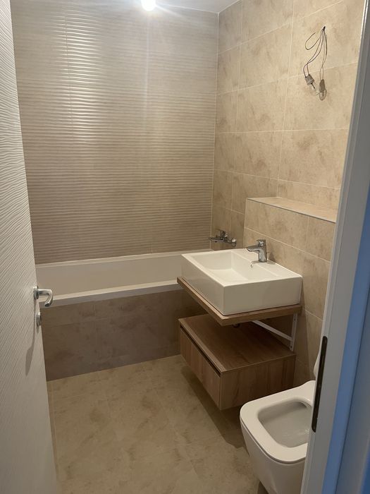 Inchiriez apartement Mogoșoaia