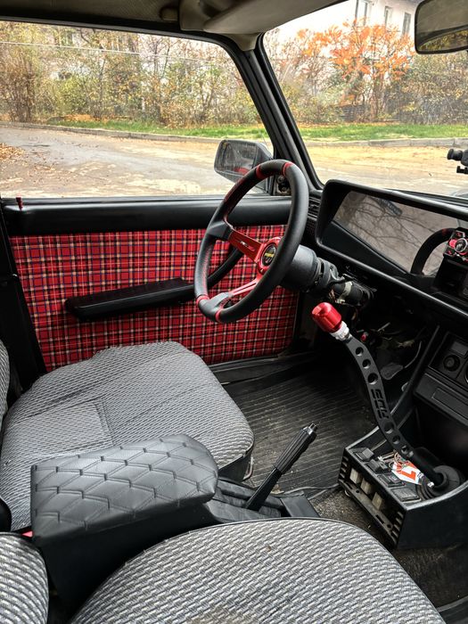 ВАЗ жигули 2107 обмен интересует