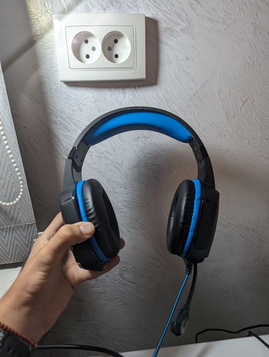 Наушники Sven AP-U980MV