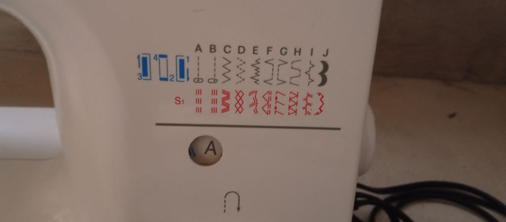 Turetski tku mashinasi sotiladi