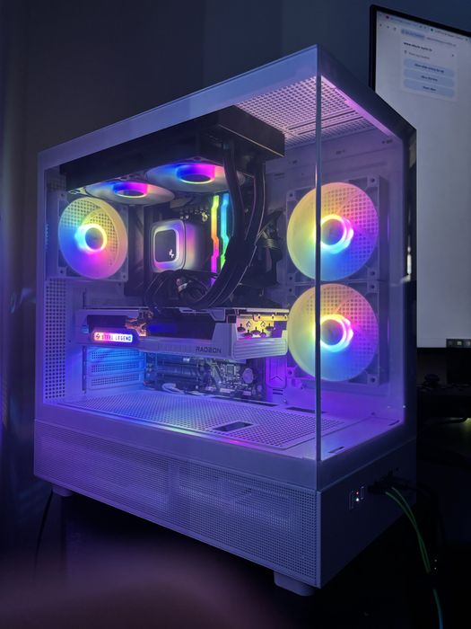 Pc gaming TOP rx 9070 xt 16 GB, ryzen 5 9600X 32 gb ram